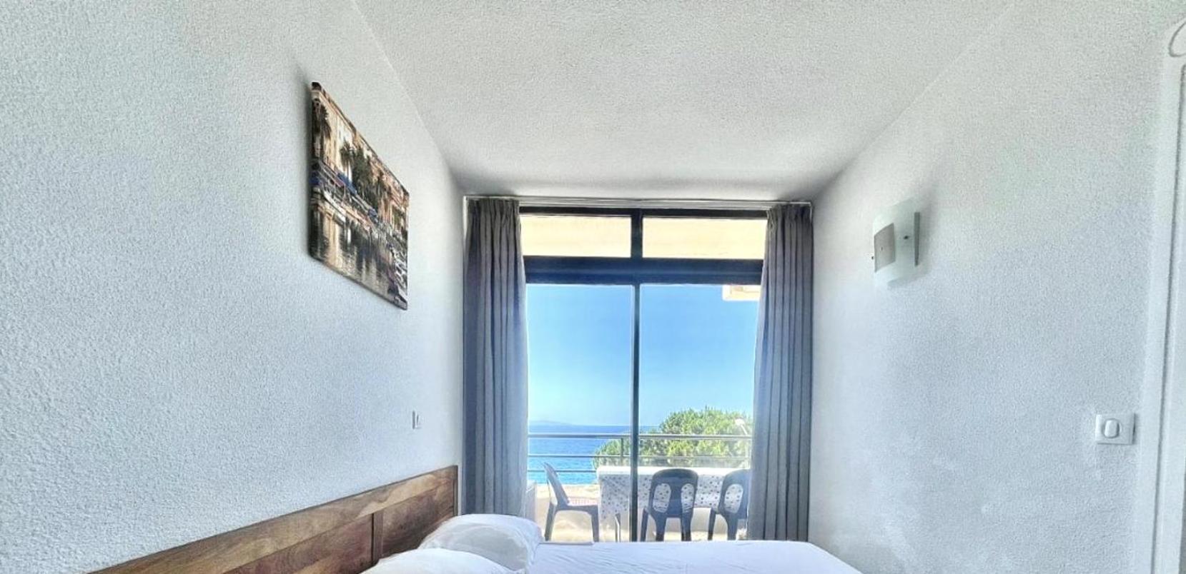 Apartment Les Calanques Route Des Sanguinaires- Piscine - Parking & Wifi Gratuit - Ajaccio (Corsica)